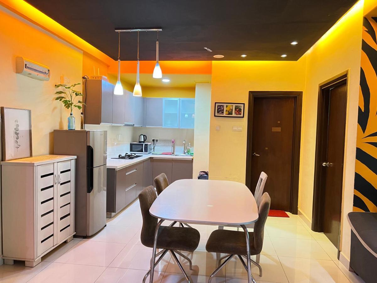 קואלה לומפור Regalia Suites & Residence 2 Bedroom Apartment By Enjoy Your Stay מראה חיצוני תמונה