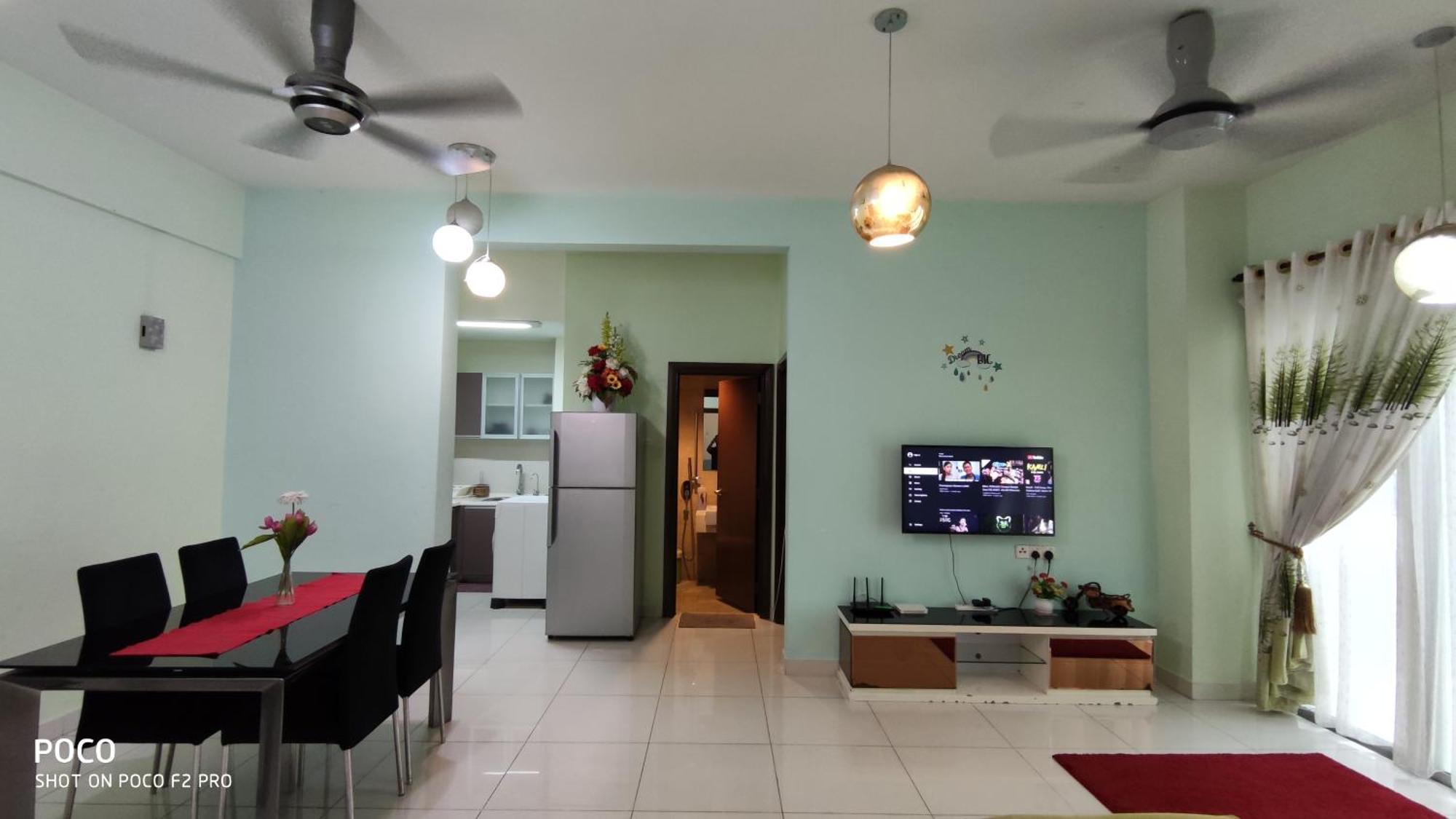 קואלה לומפור Regalia Suites & Residence 2 Bedroom Apartment By Enjoy Your Stay חדר תמונה